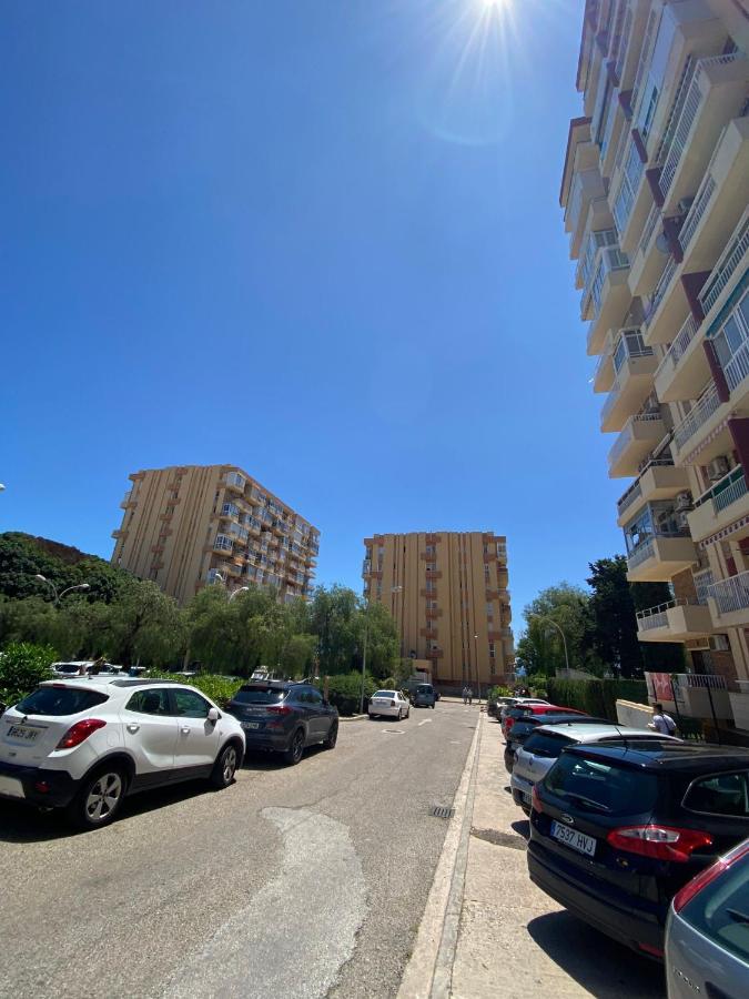 Apt Centrico Con Vistas Y Piscinas Benalmádena Buitenkant foto